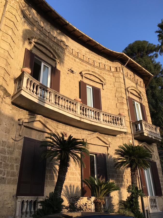 Bnb Villa Lendi Frattamaggiore Exterior foto